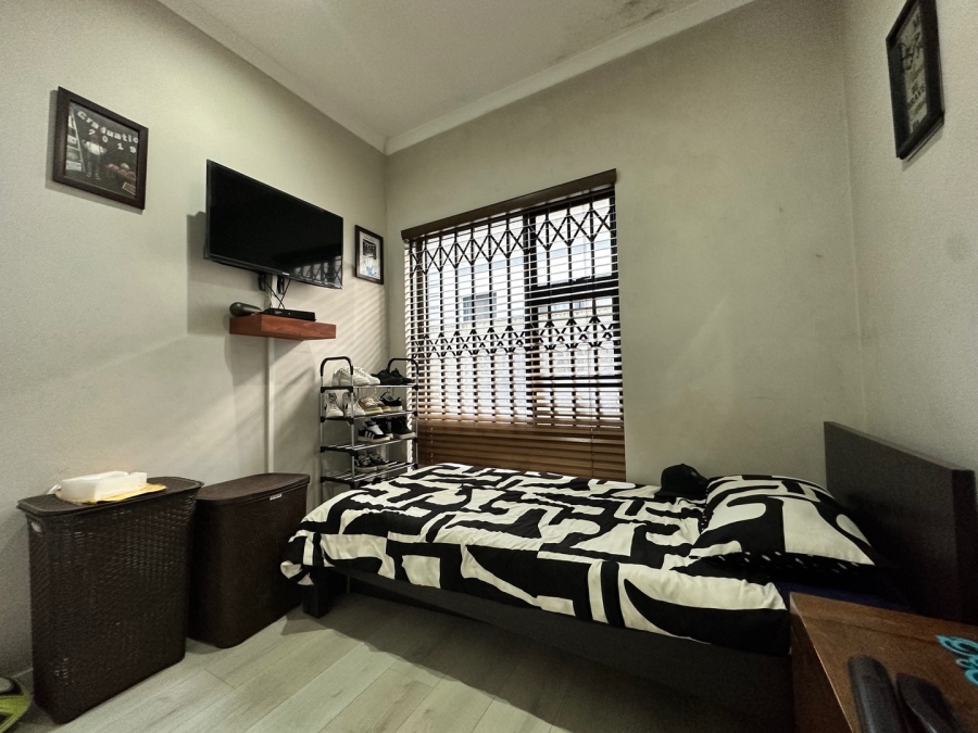 3 Bedroom Property for Sale in Table View Western Cape